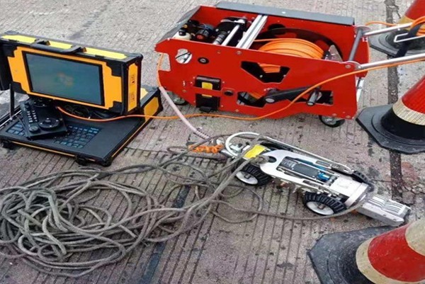 宁远CCTV管道检测机器人